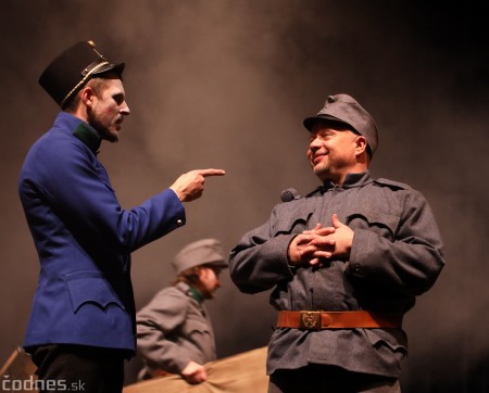 Foto: Josef Švejk - Divadlo Aréna - Frenkieho Vianoce v divadle 2019 - divadelný festival Myjava 73