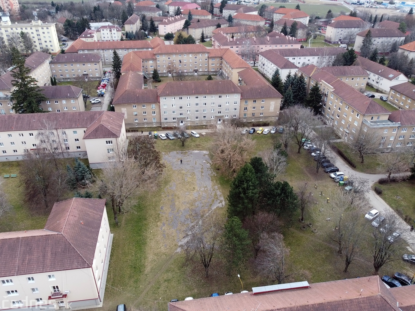 Foto: Revitalizácia vnútrobloku na Baníckej ulici na Starom sídlisku v Prievidzi má byť podľa vízie mladých architektov